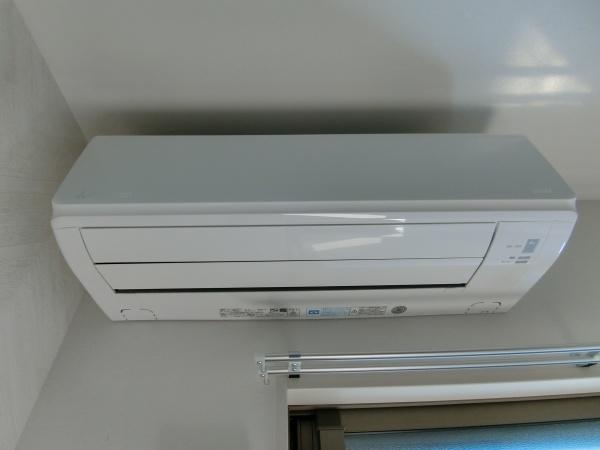 羽曳野市軽里３丁目のアパート