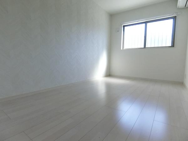 羽曳野市軽里３丁目のアパート