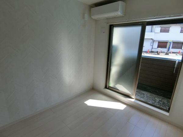 羽曳野市軽里３丁目のアパート