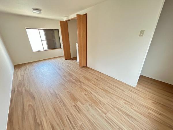 柏原市法善寺４丁目の貸家