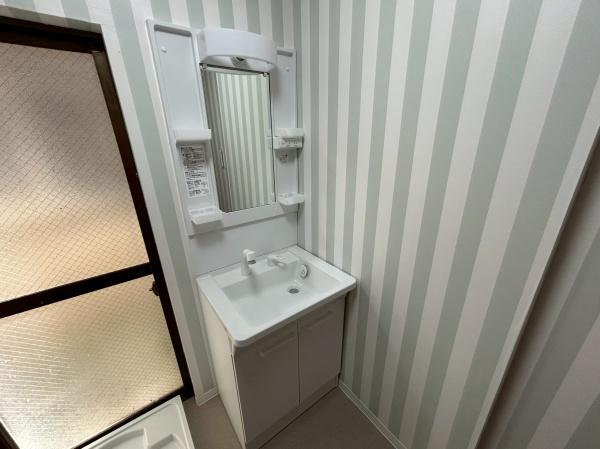柏原市法善寺４丁目の貸家
