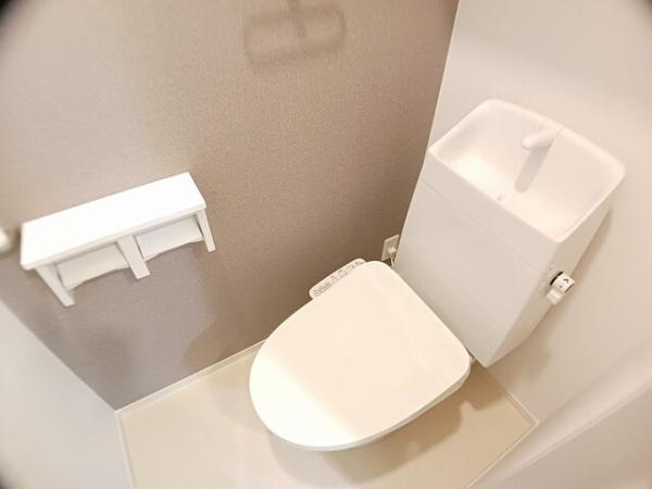 柏原市法善寺４丁目のアパート