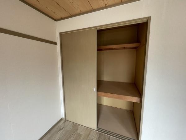 羽曳野市古市６丁目のハイツ