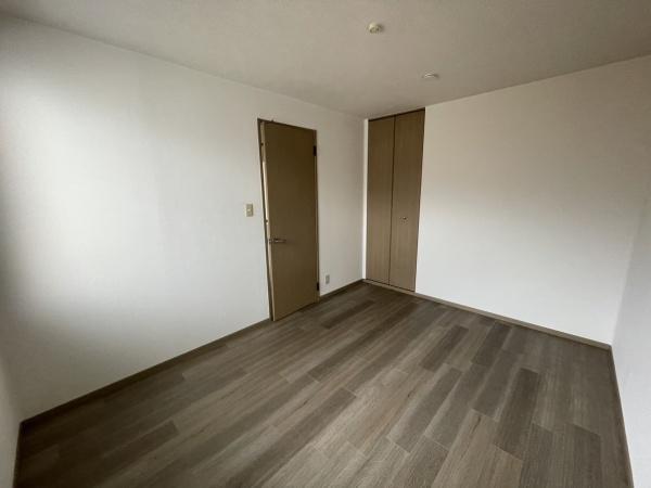羽曳野市古市６丁目のハイツ