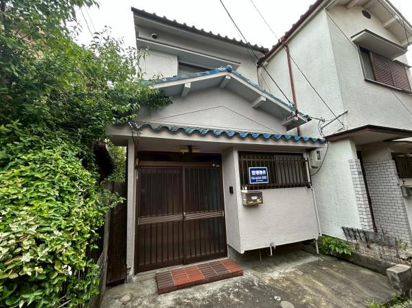 羽曳野市白鳥1丁目の貸家