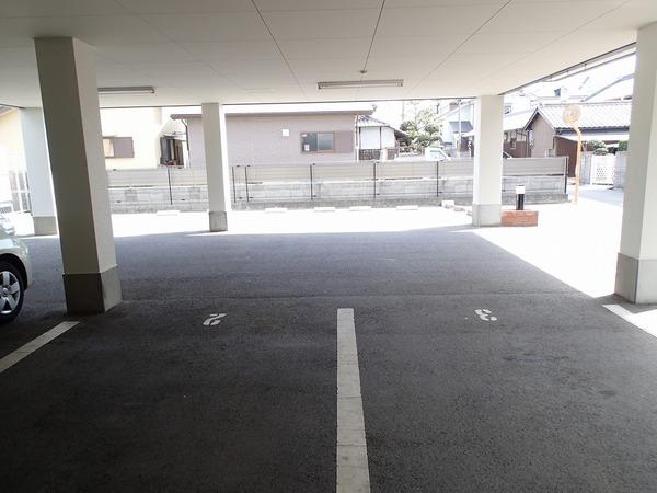 羽曳野市野々上４丁目のマンション