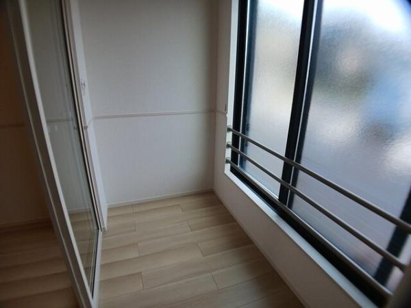 羽曳野市河原城のアパート