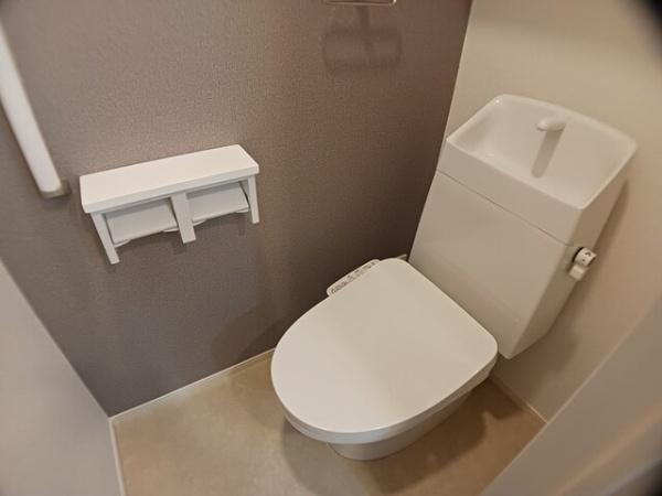 羽曳野市河原城のアパート