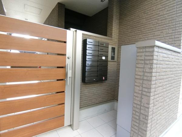 藤井寺市岡１丁目のアパート