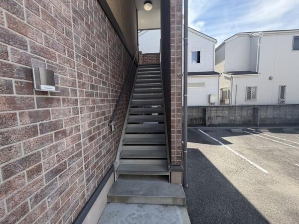 柏原市古町１丁目のハイツ