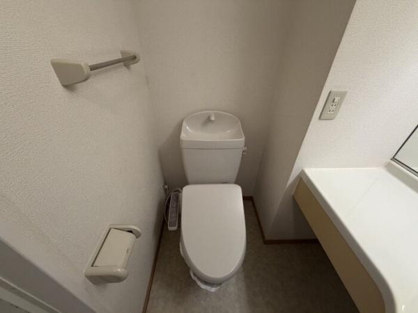 柏原市古町１丁目のハイツ