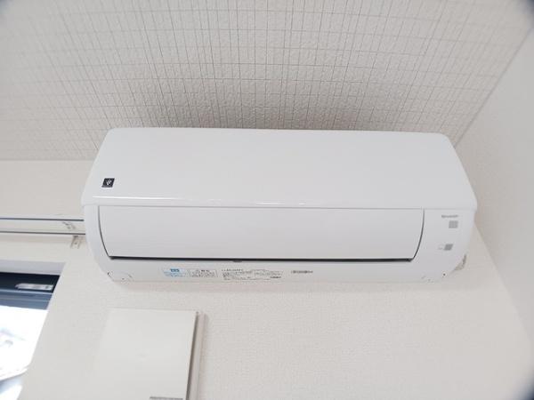 羽曳野市西浦４丁目のアパート