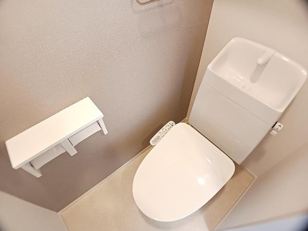 羽曳野市西浦４丁目のアパート