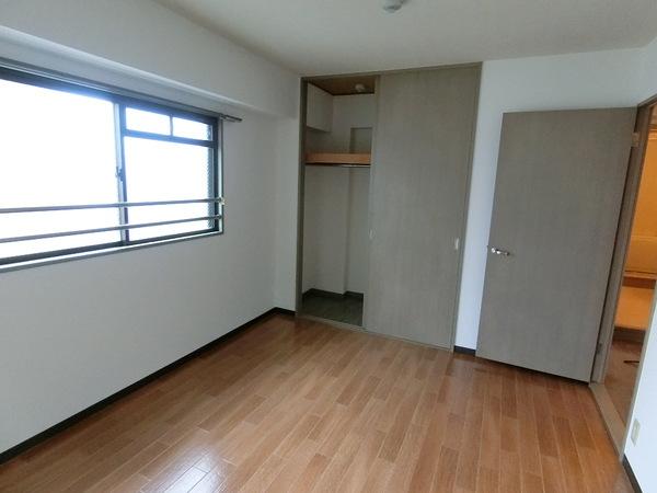 松原市上田３丁目のマンション