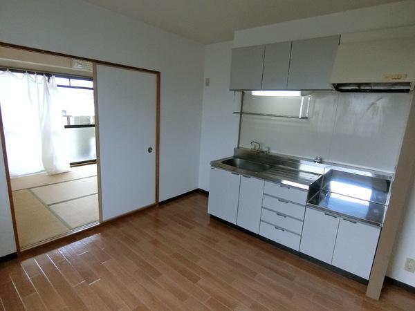 松原市上田３丁目のマンション