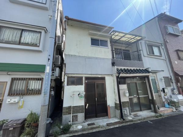 羽曳野市伊賀６丁目のテラスハウス