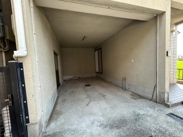 藤井寺市川北２丁目の貸家