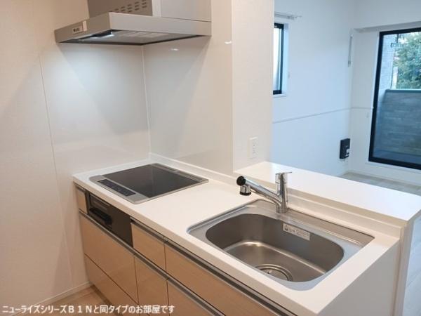 羽曳野市古市３丁目のアパート