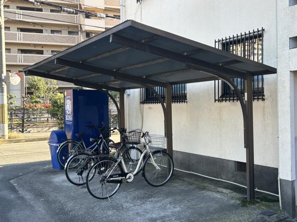 羽曳野市西浦１丁目のマンション