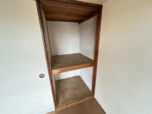 羽曳野市西浦１丁目のマンション