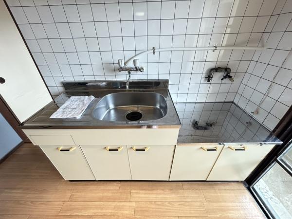 羽曳野市西浦１丁目のマンション