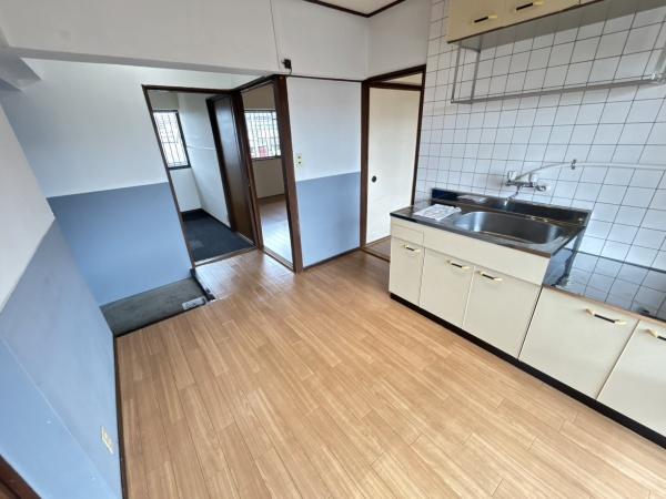 羽曳野市西浦１丁目のマンション