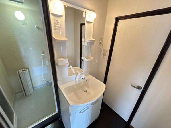 羽曳野市高鷲９丁目のマンション