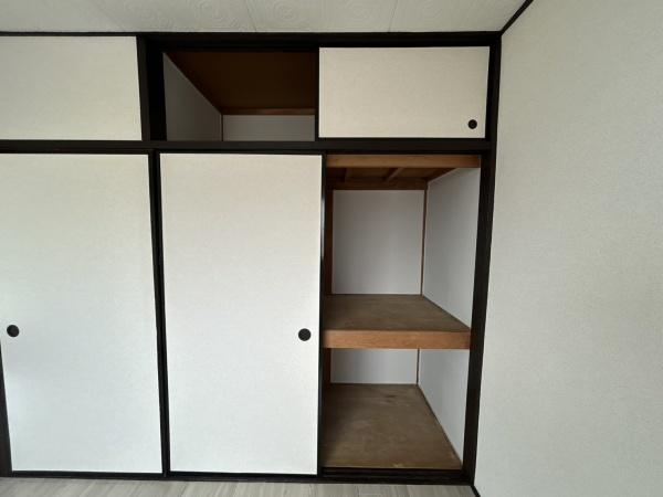 羽曳野市高鷲９丁目のマンション