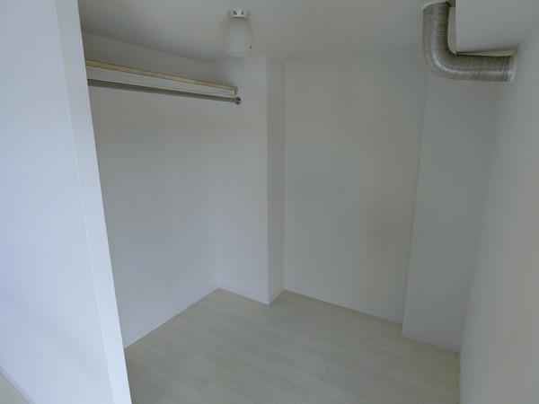藤井寺市国府２丁目のマンション