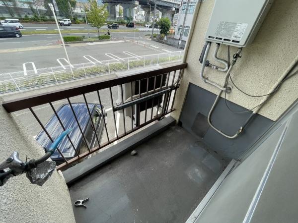 東大阪市西岩田３丁目のアパート
