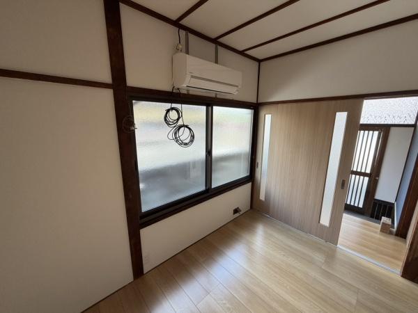 高安町北5丁目テラスハウス