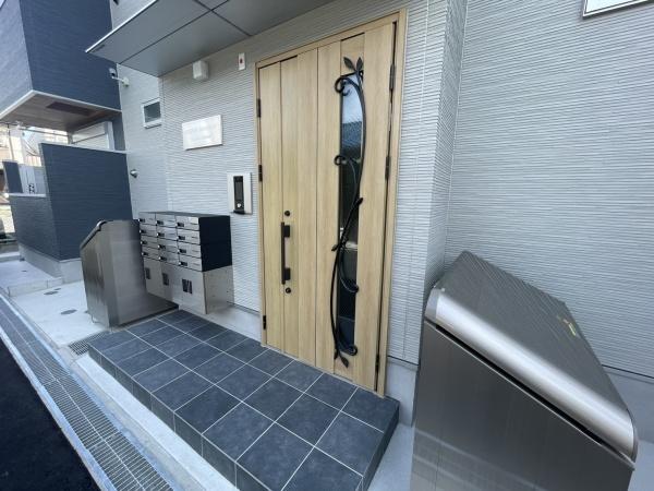 松原市東新町４丁目のアパート