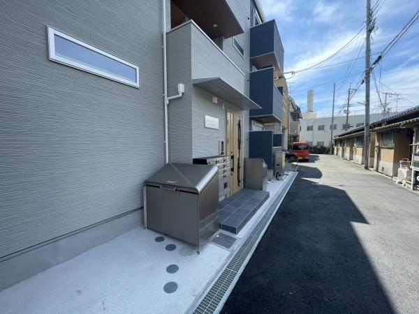 松原市東新町４丁目のアパート