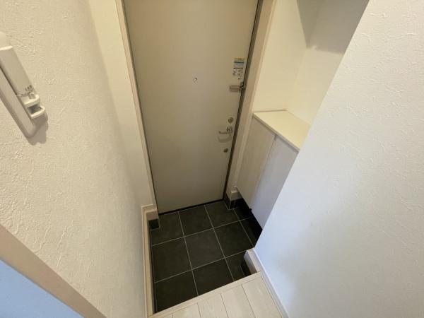 松原市東新町４丁目のアパート