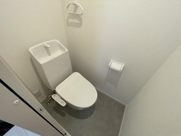 松原市東新町４丁目のアパート