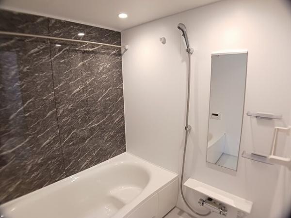 羽曳野市野々上３丁目のアパート