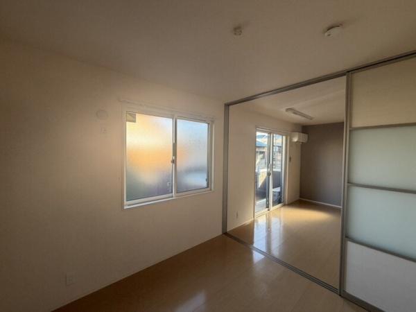 柏原市古町１丁目のハイツ