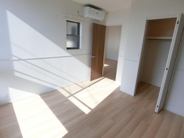 羽曳野市古市２丁目のアパート