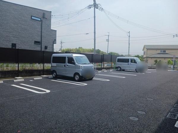 羽曳野市河原城のアパート