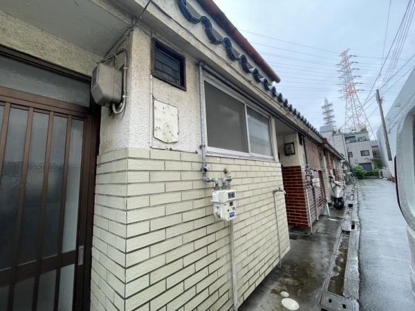 東大阪市中新開2丁目のアパート