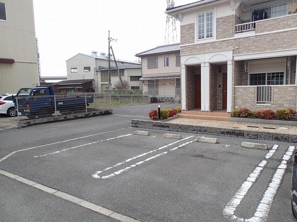 羽曳野市東阪田のハイツ