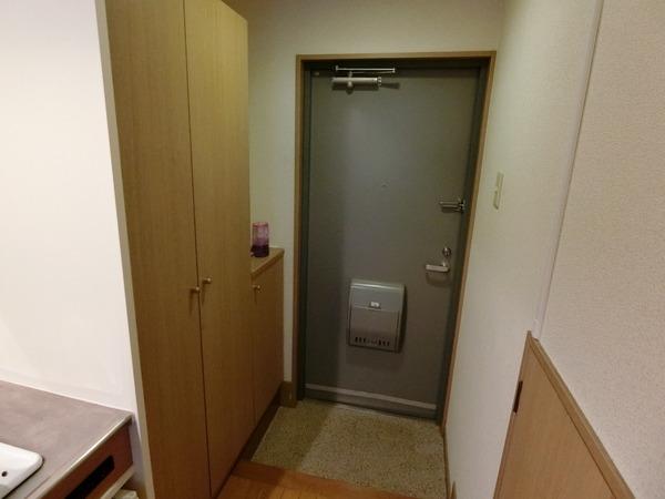 羽曳野市栄町のマンション
