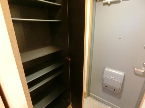 羽曳野市栄町のマンション