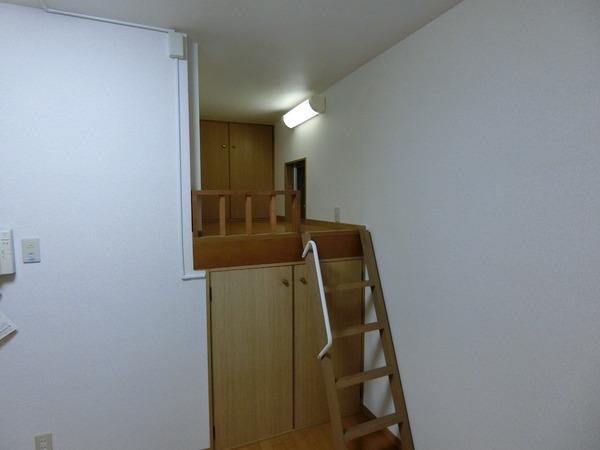 羽曳野市栄町のマンション