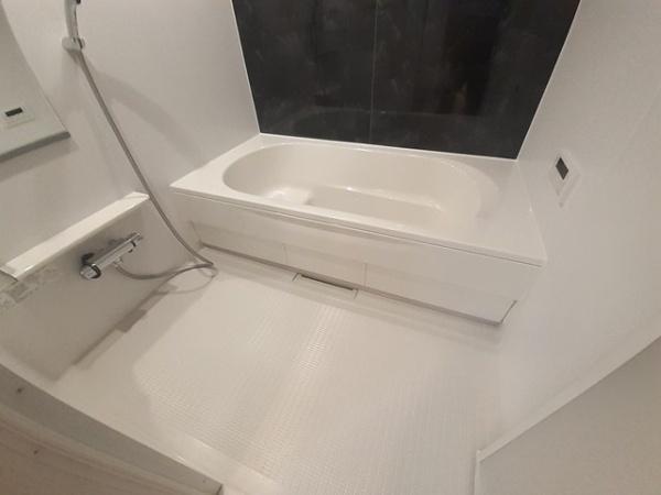 羽曳野市河原城のアパート