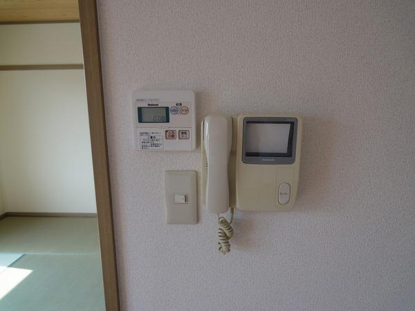 羽曳野市古市６丁目のハイツ