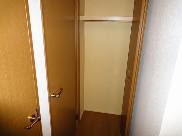 グリュックSA棟