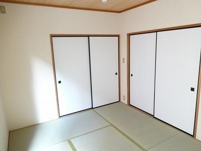 羽曳野市島泉７丁目のハイツ