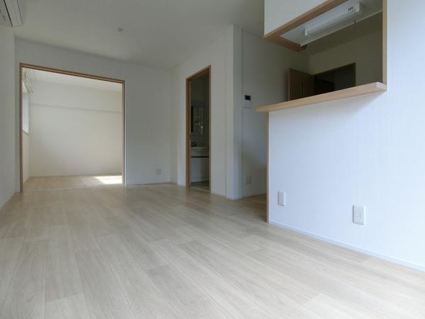 松原市三宅中５丁目のハイツ