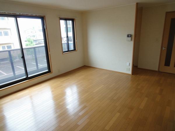 藤井寺市小山９丁目のハイツ